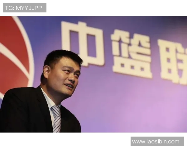 张艺谋携姚明出国探寻文化交流新机遇与体育合作发展新路径