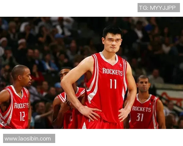 姚明钩手技艺揭秘:如何在篮球场上掌握这一绝妙投篮技巧 姚明钩手技艺揭秘:如何在篮球场上掌握这一绝妙投篮技巧