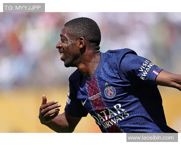 足球明星12号球员的传奇故事与背后不为人知的奋斗历程